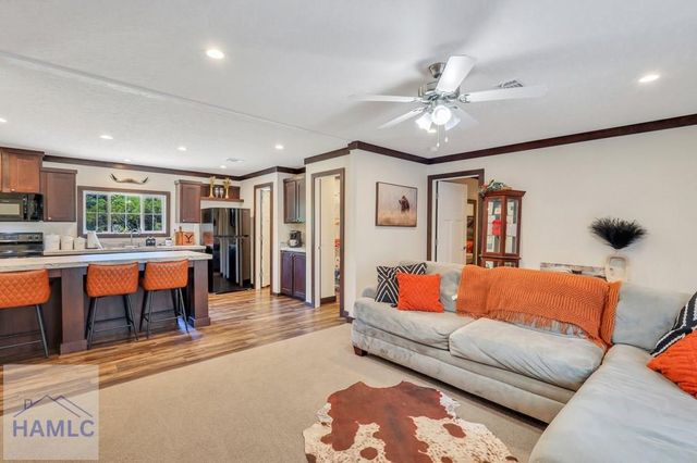 176 Covey Way, Jesup, GA 31546