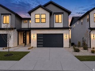 6704 S VAUGHN LN #26, Midvale, UT 84047