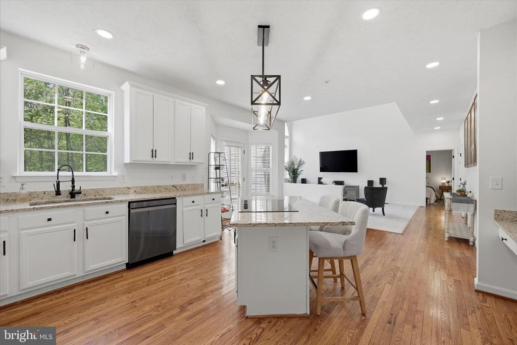 Image 17 of property listing at 4111 STEEDS GRANT WAY, Fort Washington, MD 20744