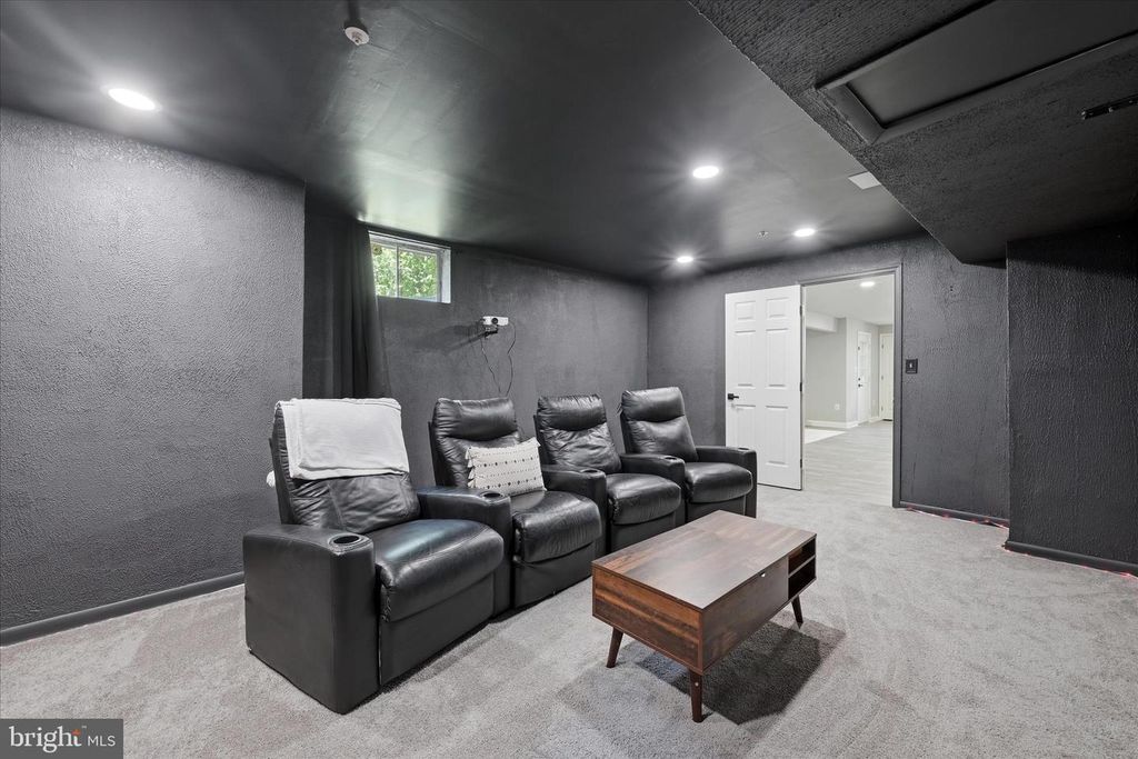 Image 57 of property listing at 4111 STEEDS GRANT WAY, Fort Washington, MD 20744