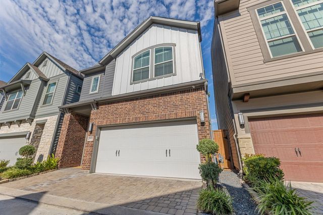 10930 Brambling Wood Drive, Houston, TX 77043