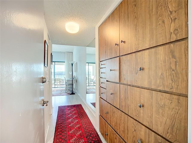 1510 PELICAN POINT DRIVE BA269, Sarasota, FL 34231