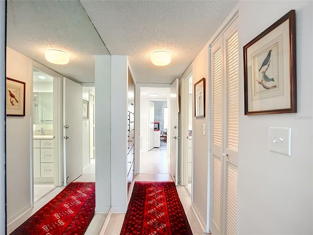 1510 PELICAN POINT DRIVE BA269, Sarasota, FL 34231