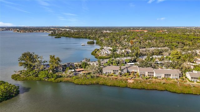 1510 PELICAN POINT DRIVE BA269, Sarasota, FL 34231