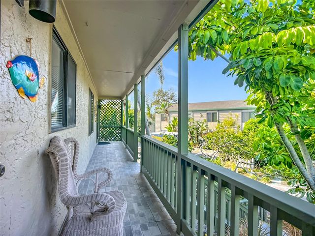 1510 PELICAN POINT DRIVE BA269, Sarasota, FL 34231