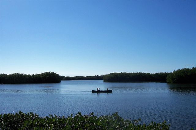 1510 PELICAN POINT DRIVE BA269, Sarasota, FL 34231