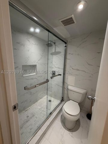 3475 N Country Club Dr 309, Aventura, FL 33180