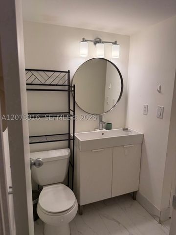 3475 N Country Club Dr 309, Aventura, FL 33180