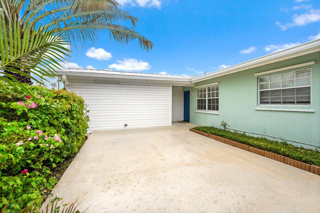401 Riverside Drive, Palm Beach Gardens, FL 33410