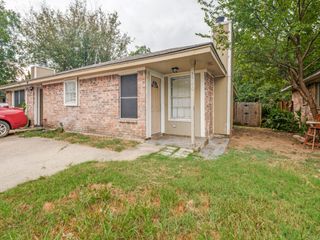 1700 Windsong Lane, Irving, TX 75060