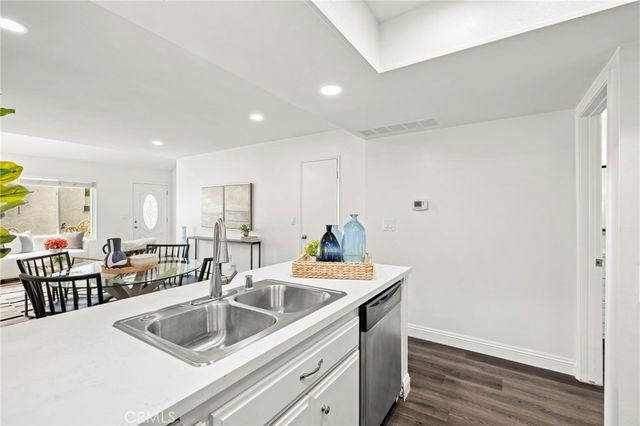 18683 Maplewood, Huntington Beach, CA 92646