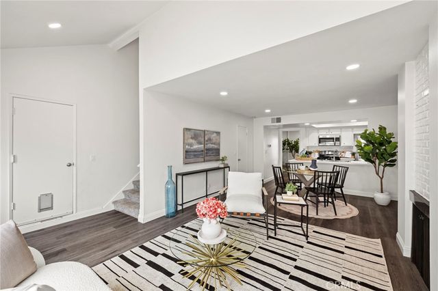 18683 Maplewood, Huntington Beach, CA 92646
