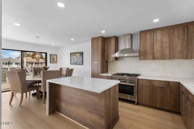 4630 Eastbourne, Oxnard, CA 93035