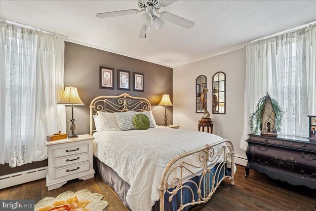 7 ACADEMY CT, Berryville, VA 22611