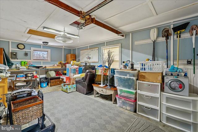 7 ACADEMY CT, Berryville, VA 22611