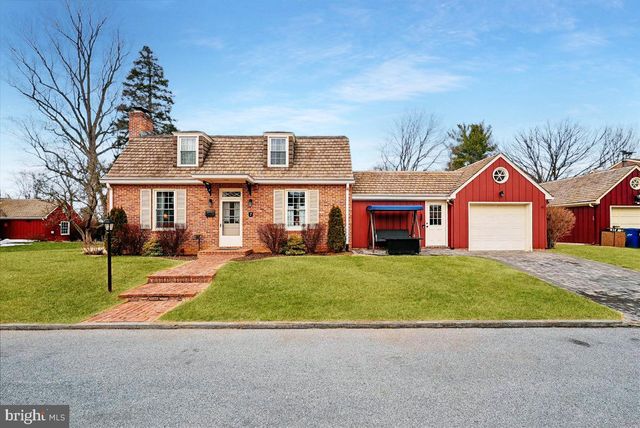 7 ACADEMY CT, Berryville, VA 22611