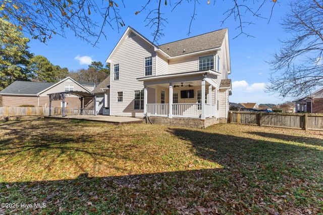 3833 Sunchase Drive, Fayetteville, NC 28306