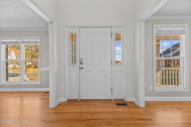 3833 Sunchase Drive, Fayetteville, NC 28306