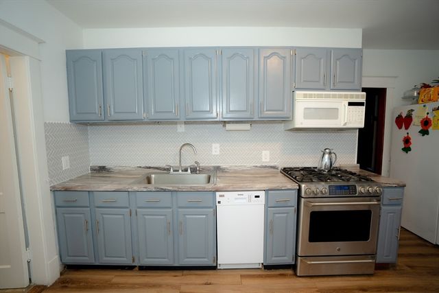 23 Wildermere St., Chicopee, MA 01020