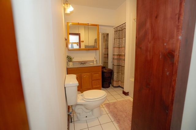 23 Wildermere St., Chicopee, MA 01020