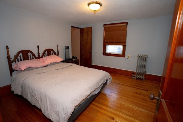 23 Wildermere St., Chicopee, MA 01020