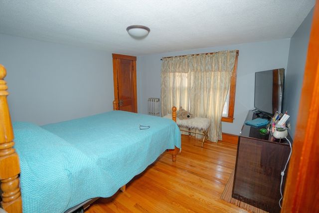 23 Wildermere St., Chicopee, MA 01020