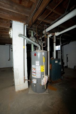 23 Wildermere St., Chicopee, MA 01020