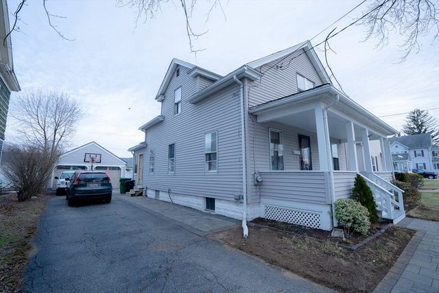 23 Wildermere St., Chicopee, MA 01020