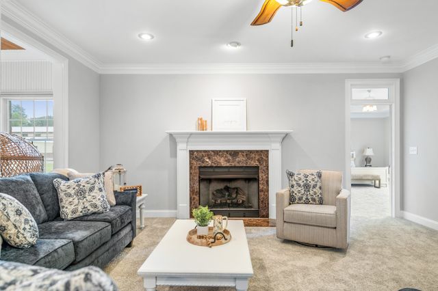 3895 Ostella Rd, Cornersville, TN 37047