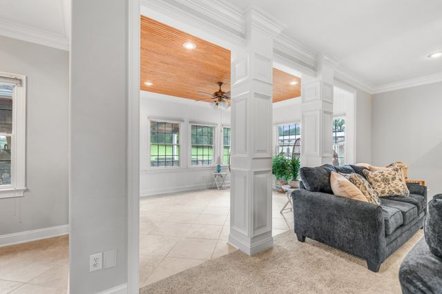 3895 Ostella Rd, Cornersville, TN 37047