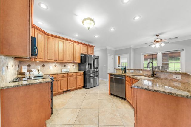 3895 Ostella Rd, Cornersville, TN 37047