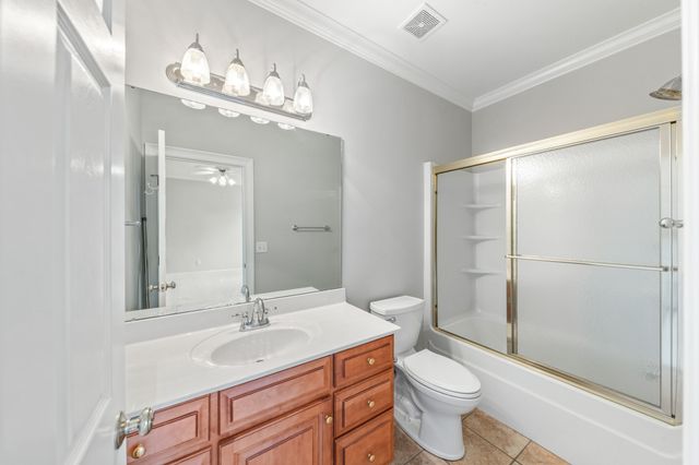 3895 Ostella Rd, Cornersville, TN 37047