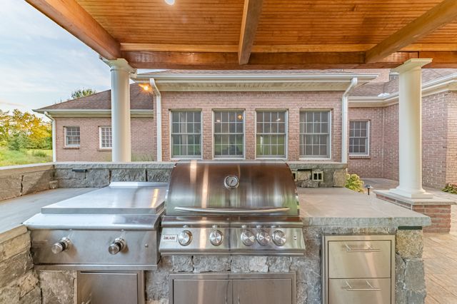 3895 Ostella Rd, Cornersville, TN 37047