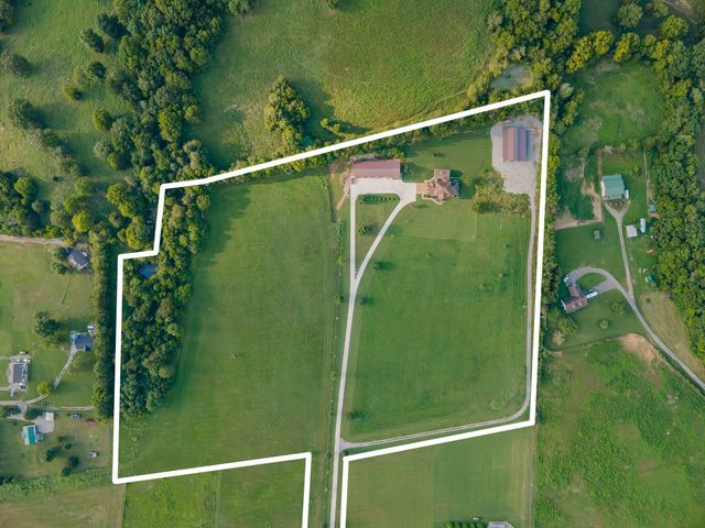 3895 Ostella Rd, Cornersville, TN 37047