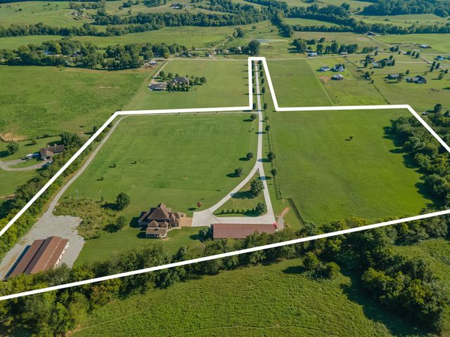 3895 Ostella Rd, Cornersville, TN 37047