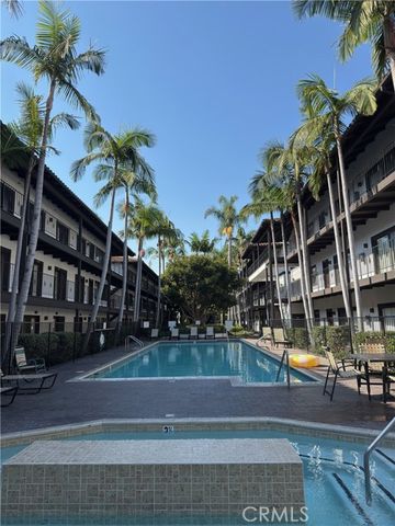 17200 Newhope 217, Fountain Valley, CA 92708