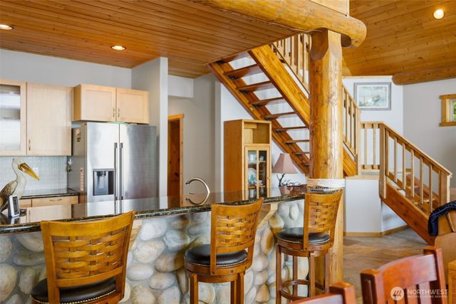 151 E Tamarack Lane, Shelton, WA 98584