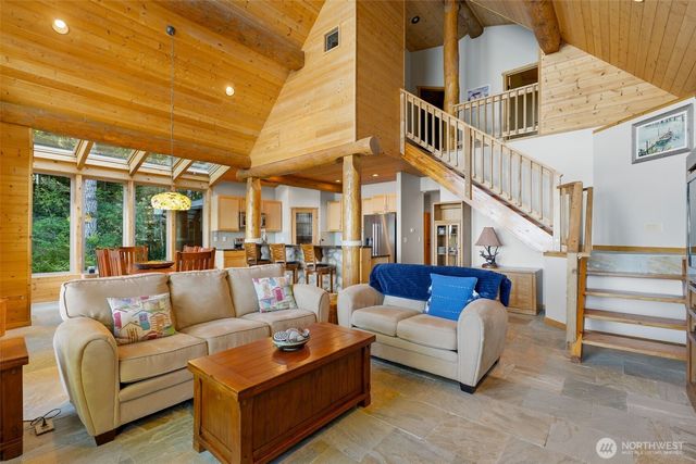 151 E Tamarack Lane, Shelton, WA 98584