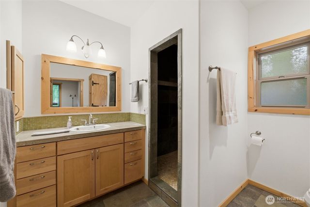 151 E Tamarack Lane, Shelton, WA 98584