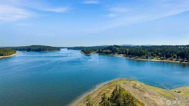 151 E Tamarack Lane, Shelton, WA 98584