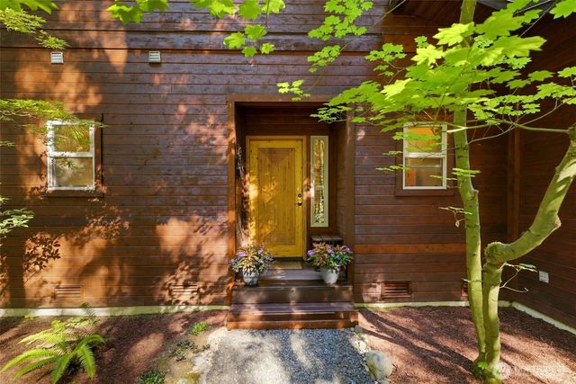 151 E Tamarack Lane, Shelton, WA 98584
