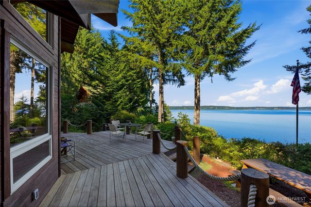 151 E Tamarack Lane, Shelton, WA 98584