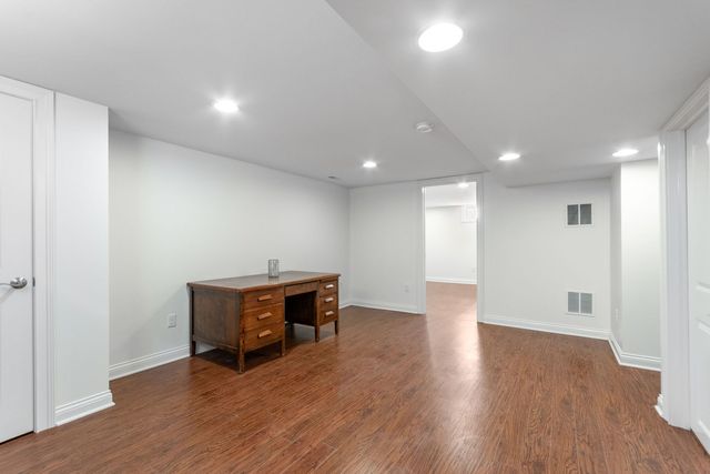 428 Ingleside Avenue, Aurora, IL 60506