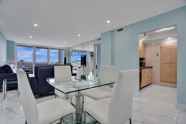 111 Briny Ave 25-10, Pompano Beach, FL 33062