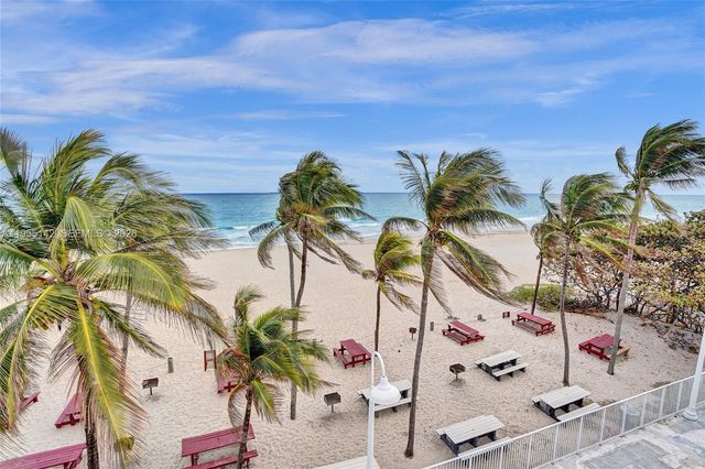 111 Briny Ave 25-10, Pompano Beach, FL 33062