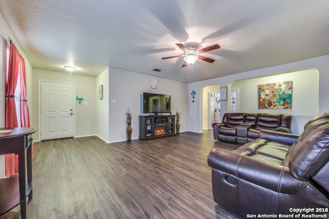 13423 N SOLAR CREST, San Antonio, TX 78245