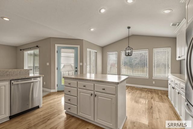 3570 Sycamore Circle, Idaho Falls, ID 83402