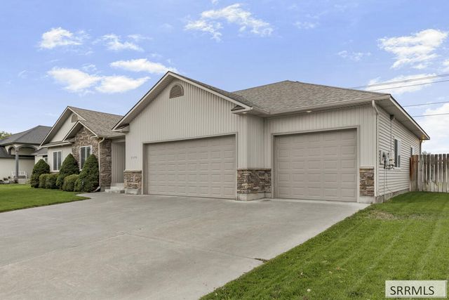 3570 Sycamore Circle, Idaho Falls, ID 83402