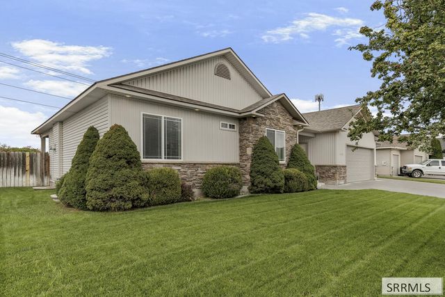 3570 Sycamore Circle, Idaho Falls, ID 83402