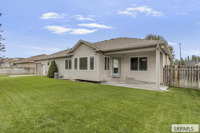 3570 Sycamore Circle, Idaho Falls, ID 83402